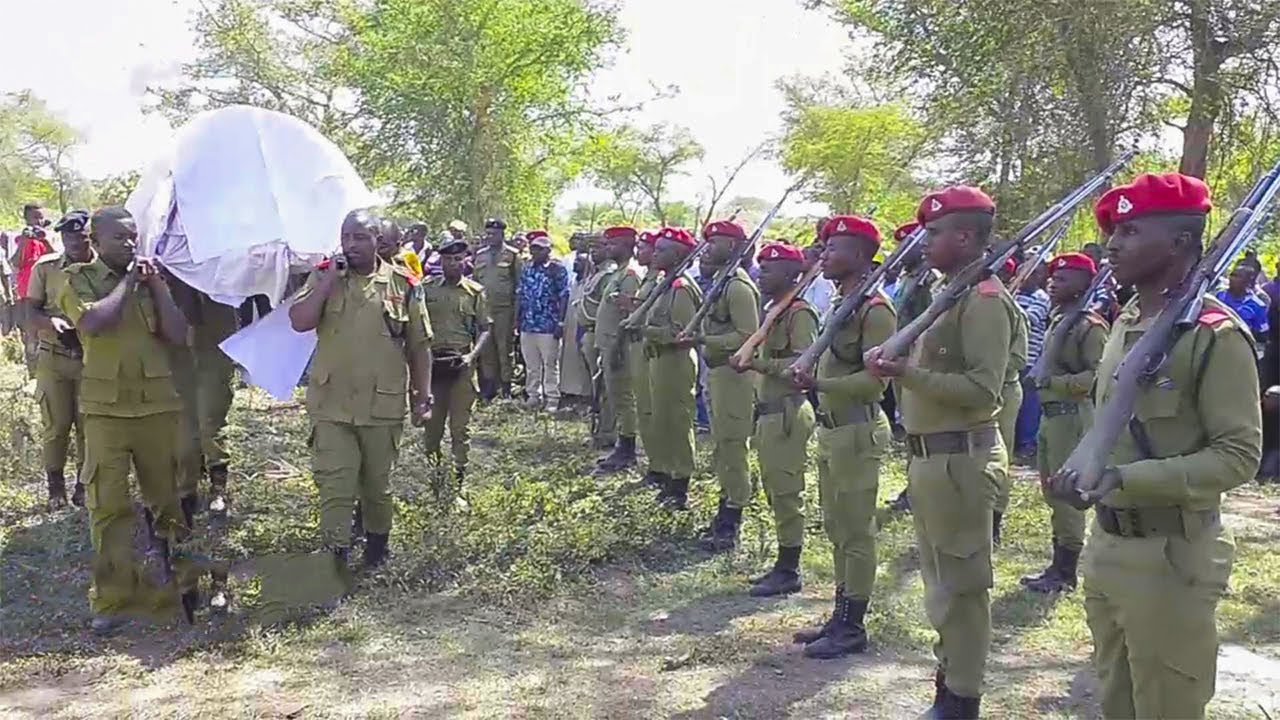 MAZISHI YA WP JOHARI SHANI, SABABU ZA ASKARI KUZIKWA NA SARE NA KUPIGIWA SILAHA ZA MOTO