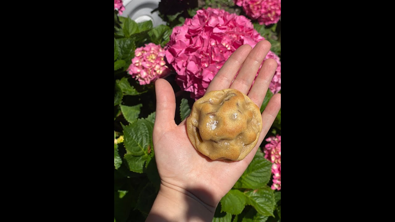 نيويورك كوكيز ( النكهة الكلاسيكية) فكرة حلوة لمشروع صغير من البيت بطريقة سهلة وبسيطة