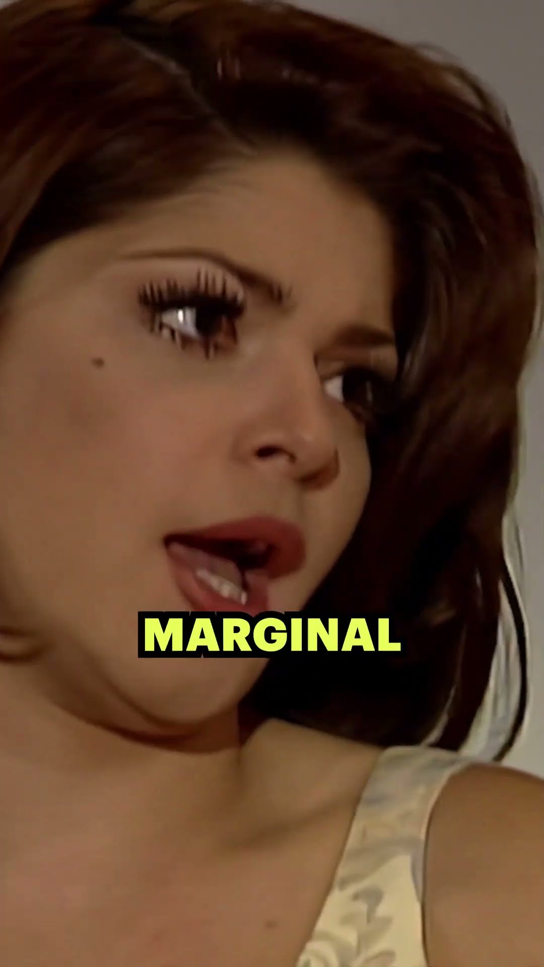 Piedad y compasión son dos cosas que Soraya no conoce ?? #MaríaLaDelBarrio #shorts #tln