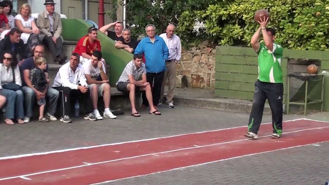 Ampuero  De la Peña vence al Pasabolo mp4