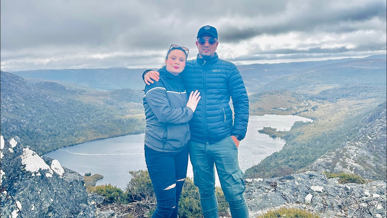 HIKING HANSONS PEAK IN CRADLE MOUNTAIN: A DETAILED GUIDE ON WHAT TO EXPECT