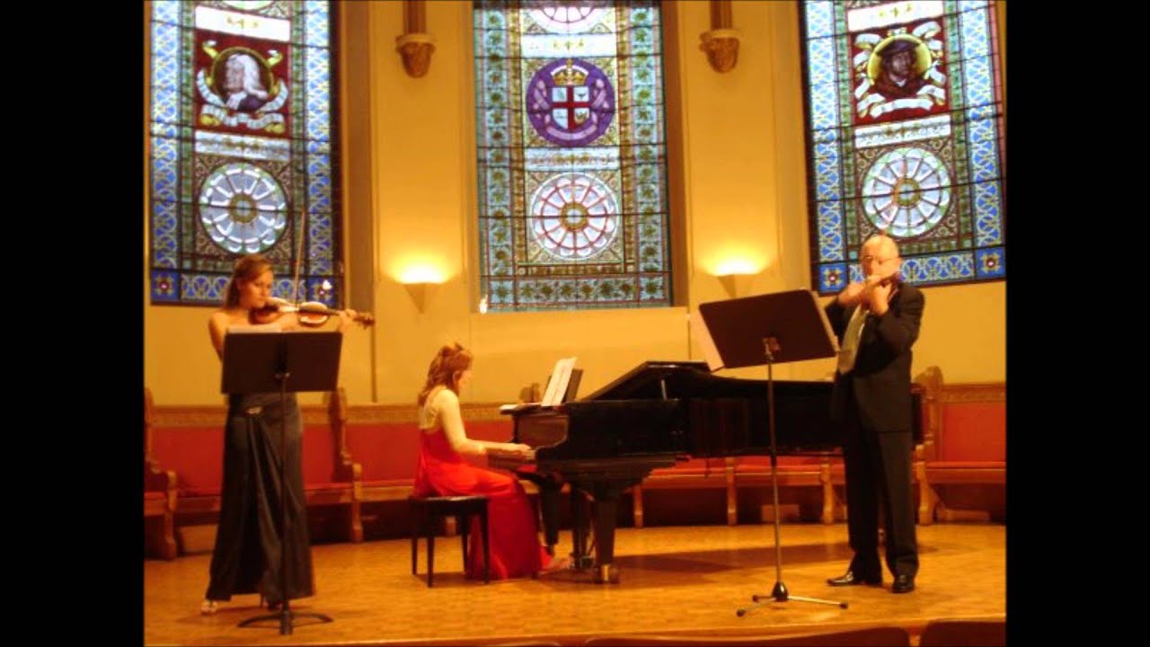 Dmitri Shostakovich: 3 Pieces for Two Violins and Piano (Trio FAMMUS)