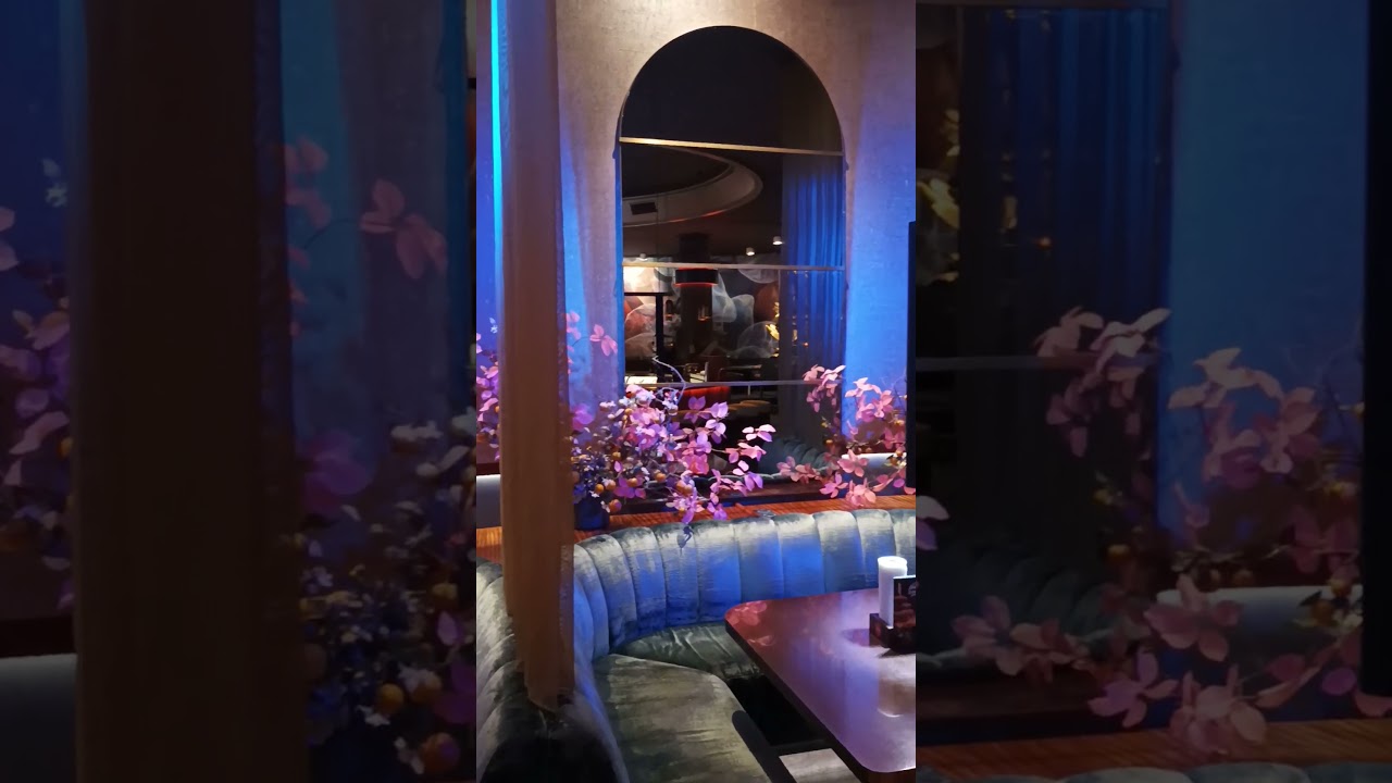 Luxushotel Jalta mit Atombunker und Abhöranlage - Bar 