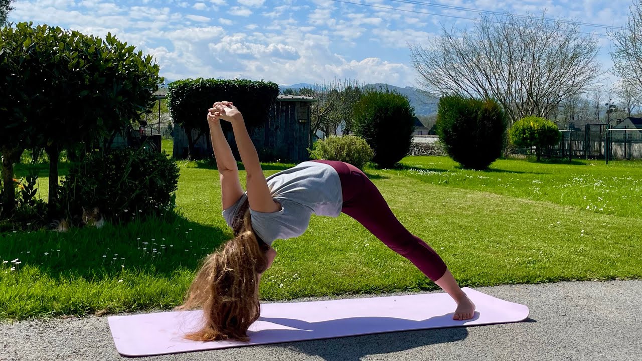 30 min HATHA YOGA - Spécial étirement - cervicales, dos, épaules et jambes