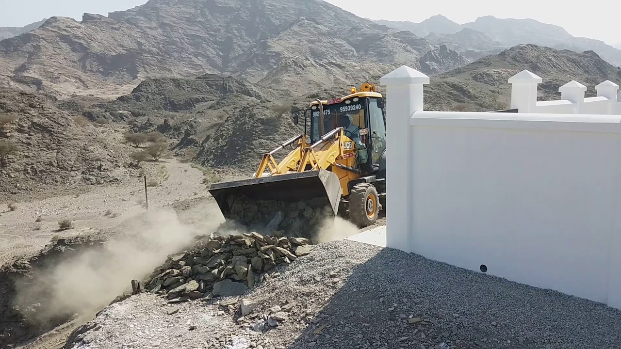 JCB 3CX WORKING IN OMAN