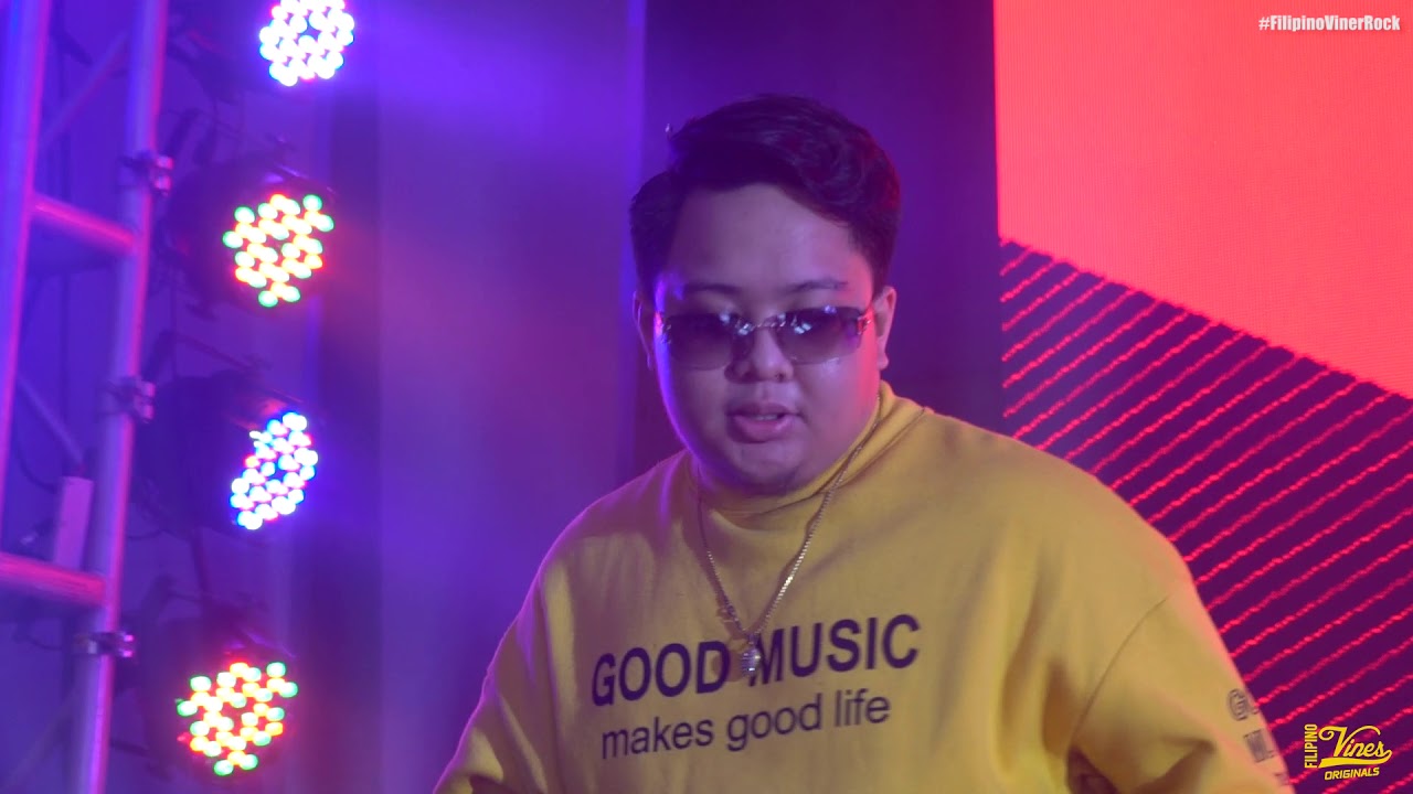 John Roa x Because Live! WOW!