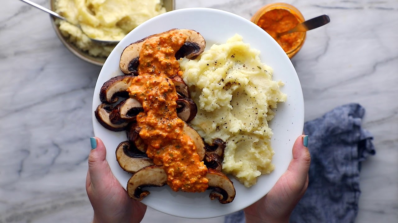 5 Minute Romesco Sauce - YouTube