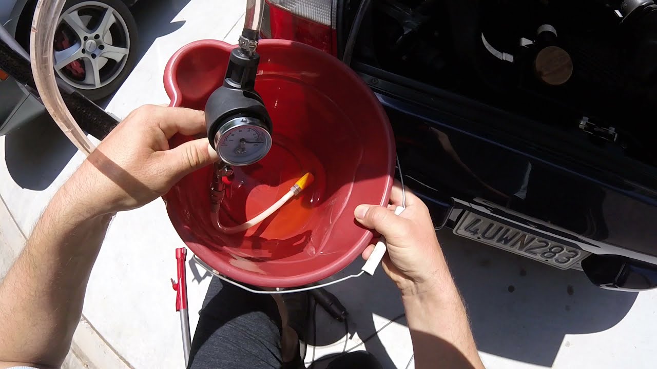 using vacuum coolant filling system porsche 996 YouTube