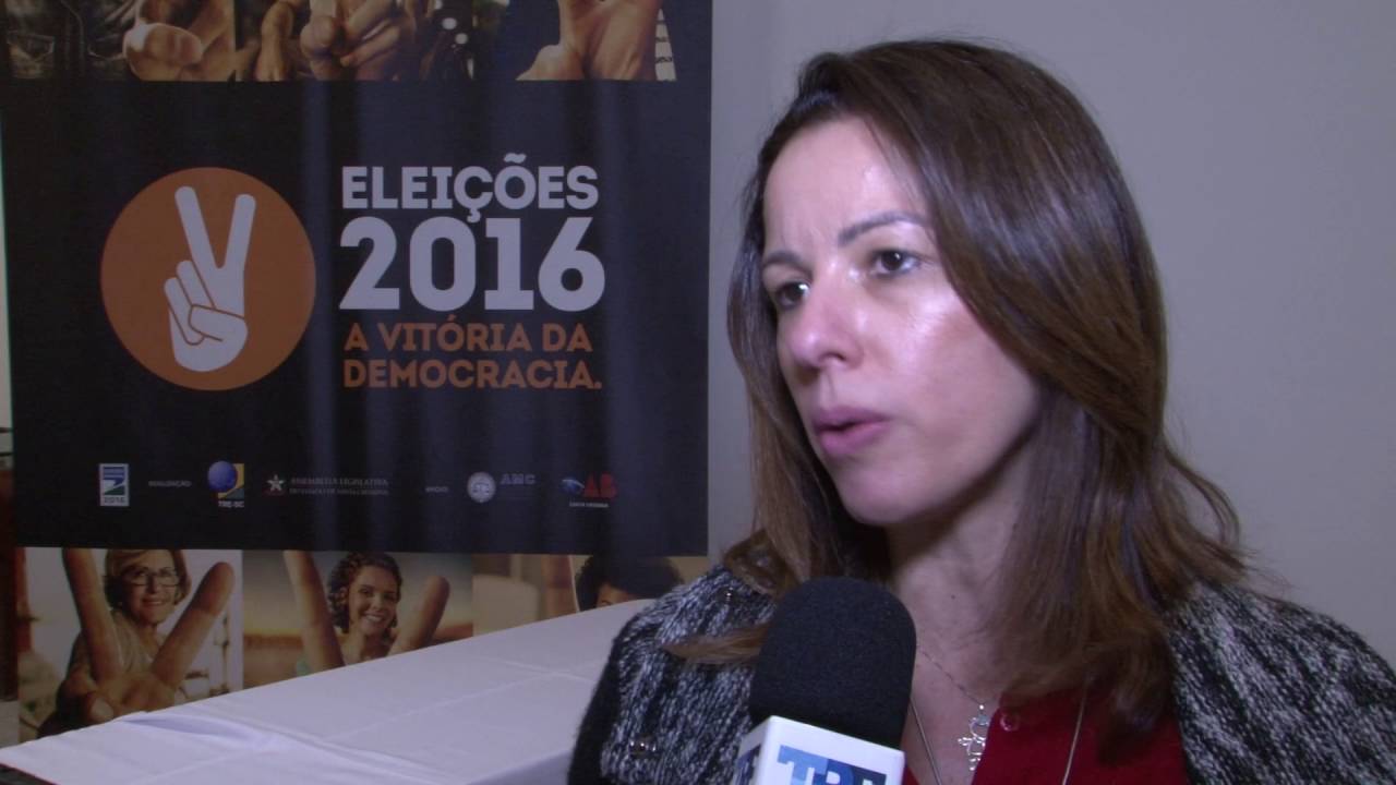 Calaméo - Eleições Extra 2016