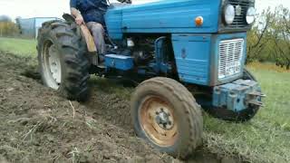 UTB Universal 640V doing some plowing.!