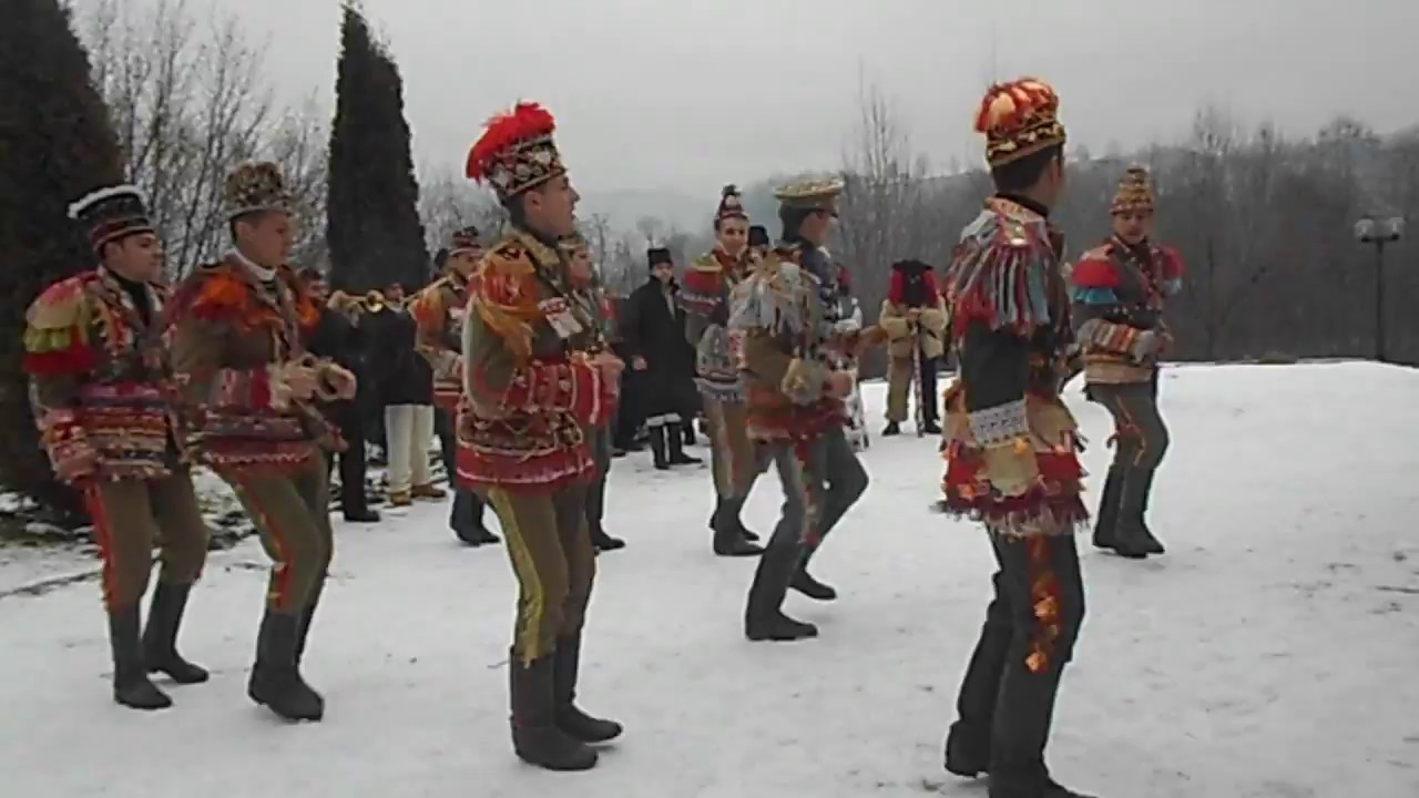 Bumbierii- Ansamblu Cetina Vama