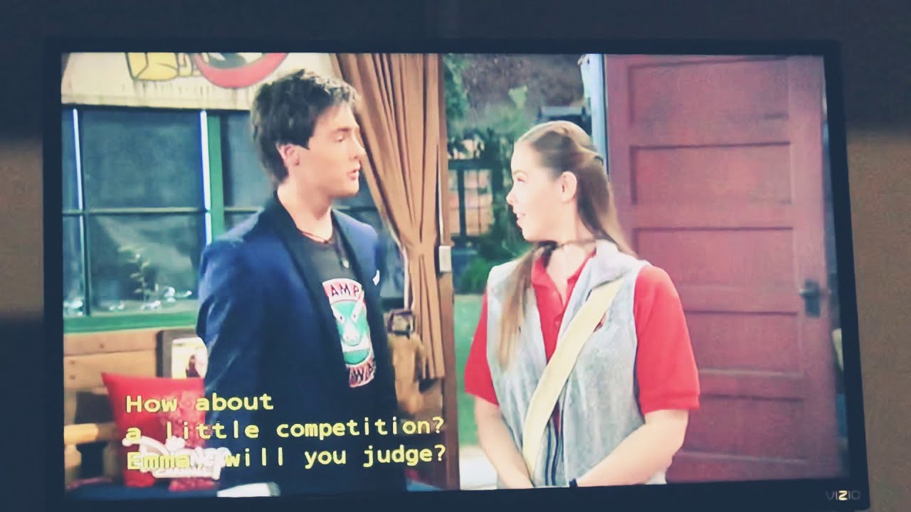 Bunk’d Gladys scream 😱 Ravi not Bear 🐻 - YouTube