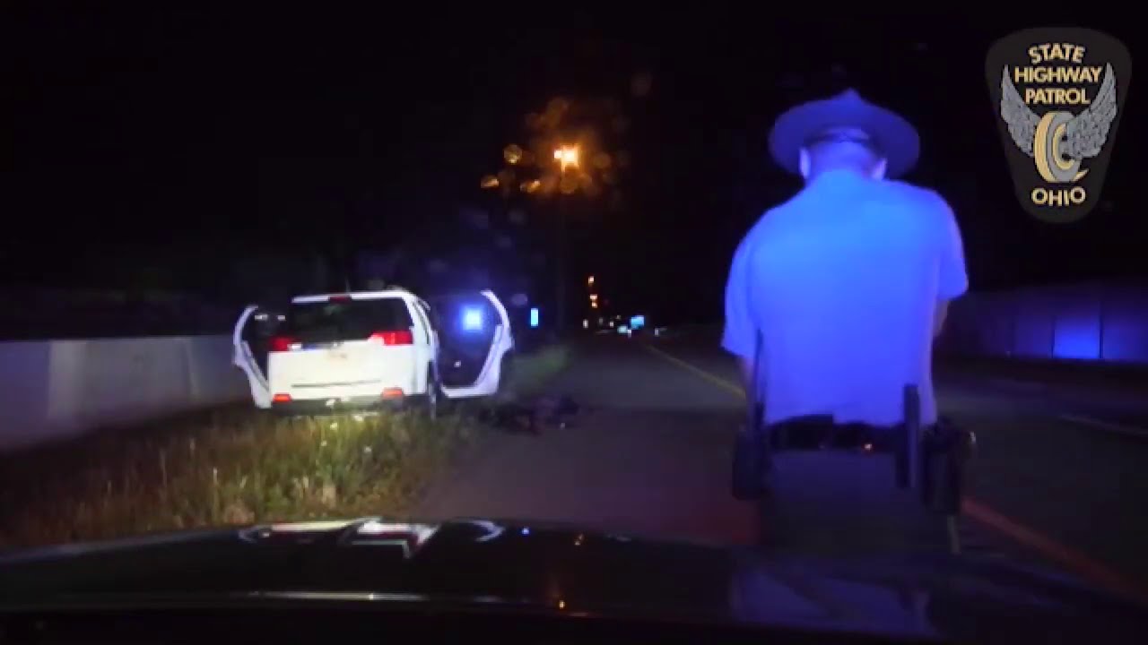 WATCH Highspeed chase ensues on the freeway after a traffic stop in