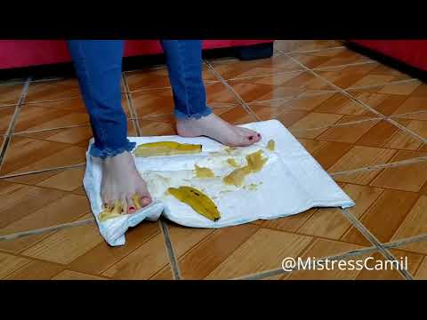(ASMR)Giantess Crush Barefoot