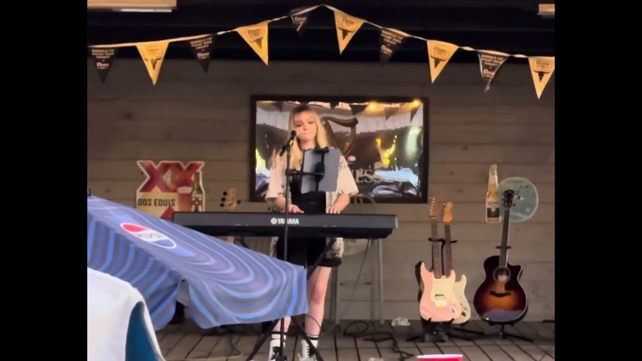 Piano Man - Billy Joel cover by Gage Plata and Chloe Easton at Buffalo Grill Hochatown 6.28.25