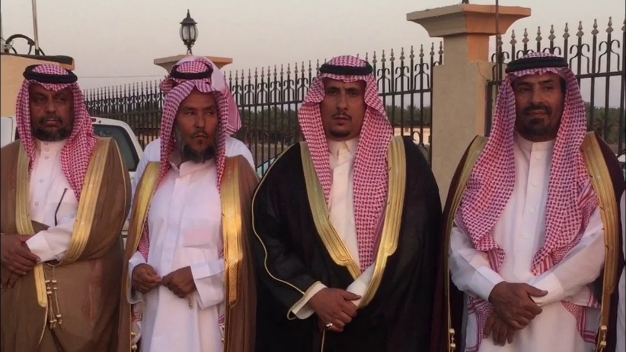 قبيلة الدغافلة في حفل قبيلة المفالحه من سبيع بمناسبة زواج الشيخ تركي بن ماجد السبيعي