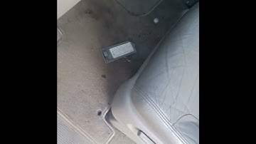 How to fix navigation screen that will not close, in a Honda.