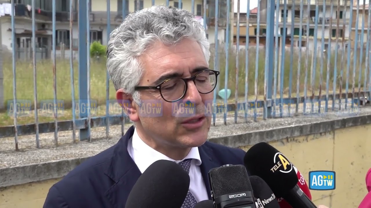 Femminicidio Martina Carbonaro, l’avvocato di Tucci: «Ha pianto quando ha confessato»