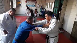Entreno de Judo derribos y lucha
