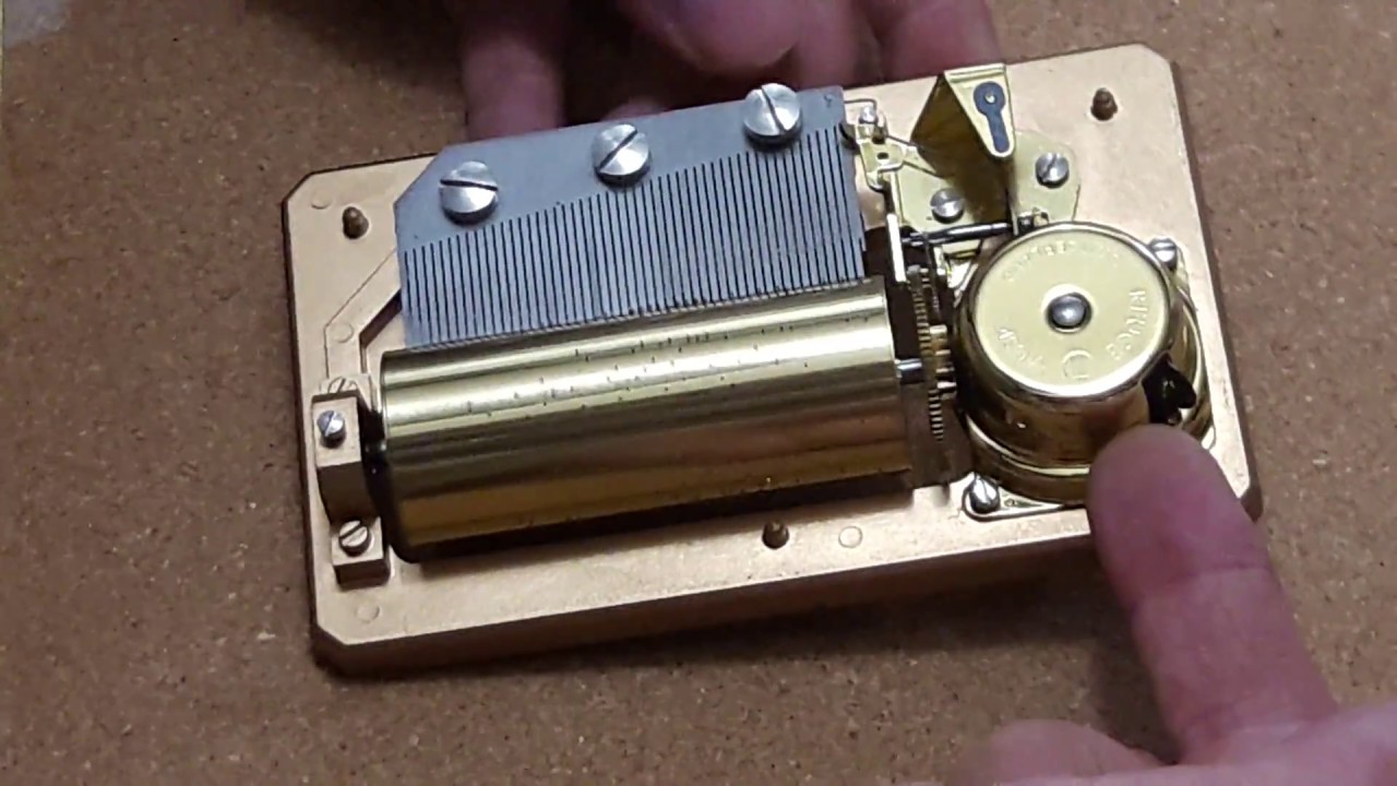 How a Wind Up Music Box Works 