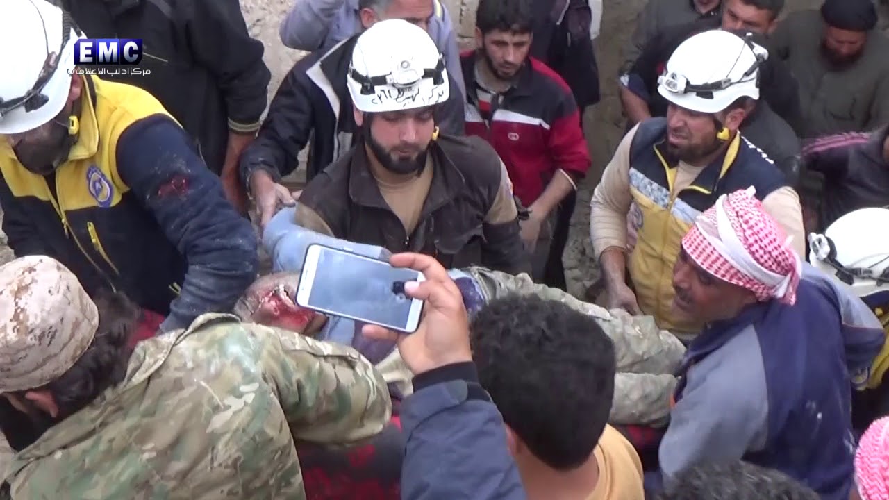 مجزرة مروعة يرتكبها طيران الإحتلال الروسي في بلدة النقير بريف إدلب الجنوبي سوريا قبل الحرب