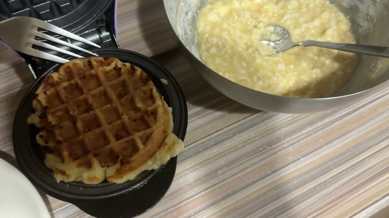 Вафельница 