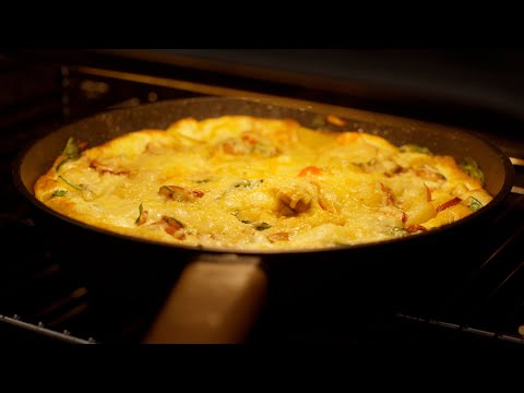 How to make an easy cheesy omelette with spicy sausage