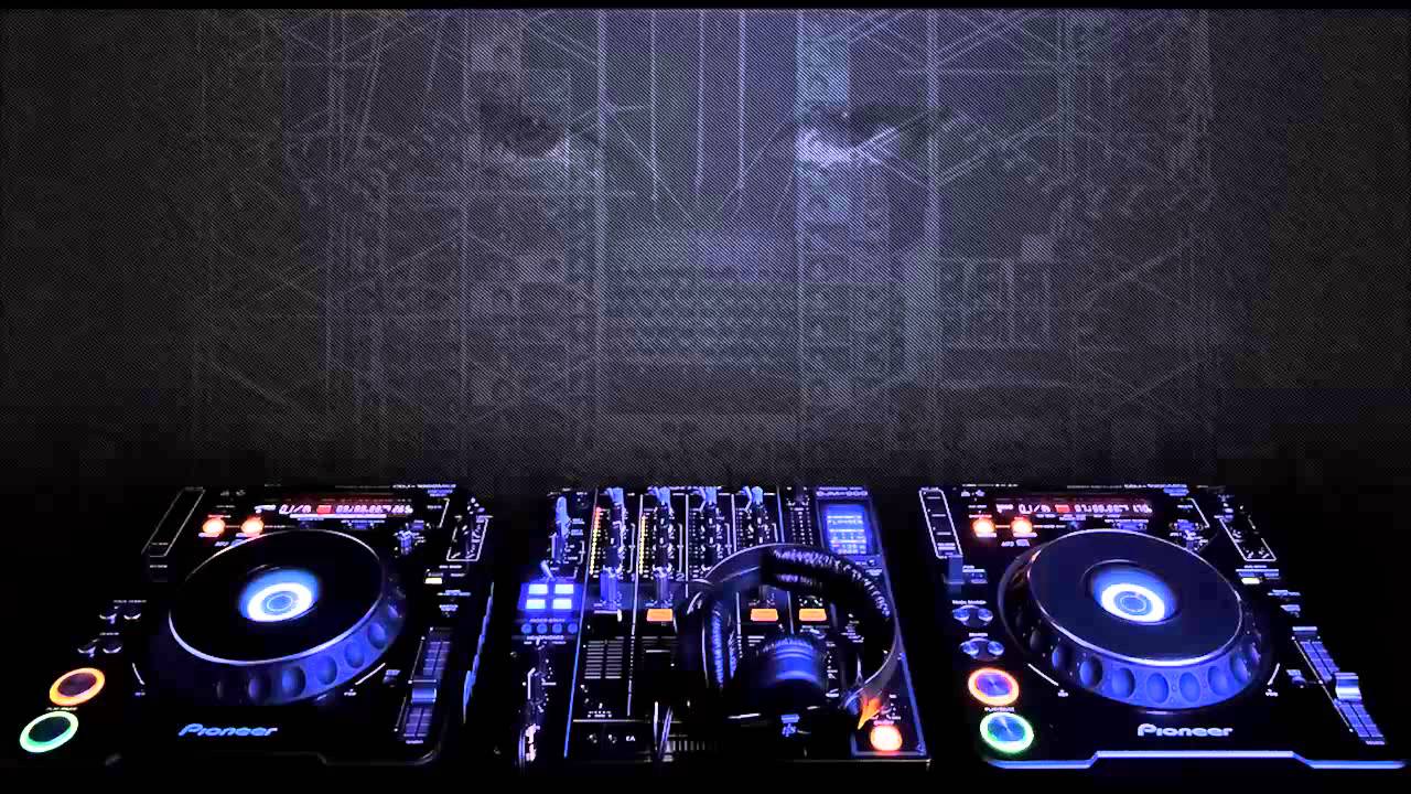 Watch Futuristic Polar Bears - Offshore (Francesco Diaz & Young Rebels Remix) on YouTube Watch Futuristic Polar Bears - Offshore (Francesco Diaz & Young Rebels Remix) on YouTube