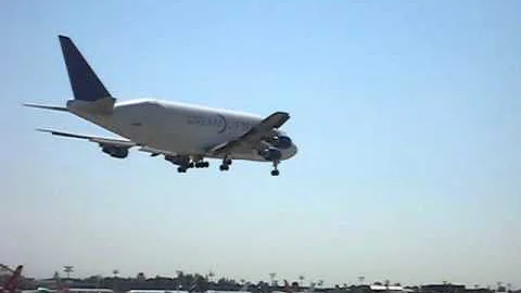 Boeing 747 Dreamlifter cargo landing at Everett