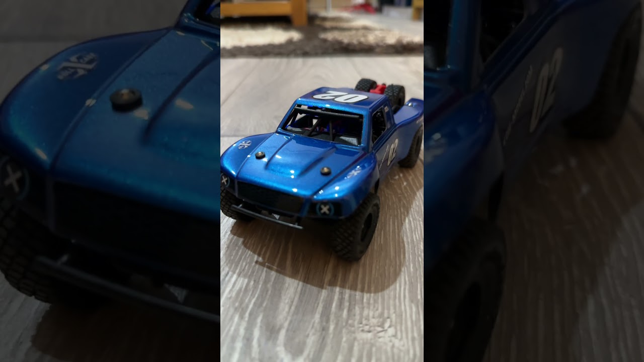 Tiny Rc Trophy Truck!!
