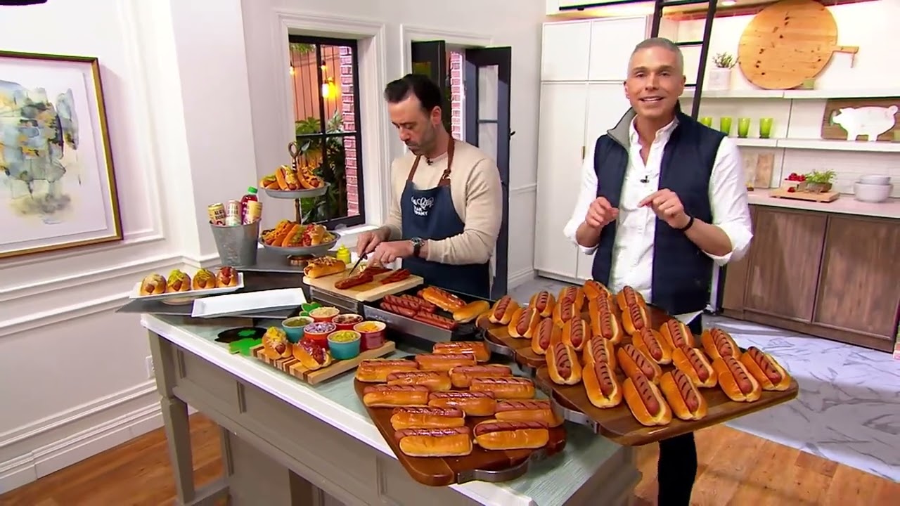 Kansas City Steak Co. (16) or (32) 3.2oz Beef Hot Dogs on QVC