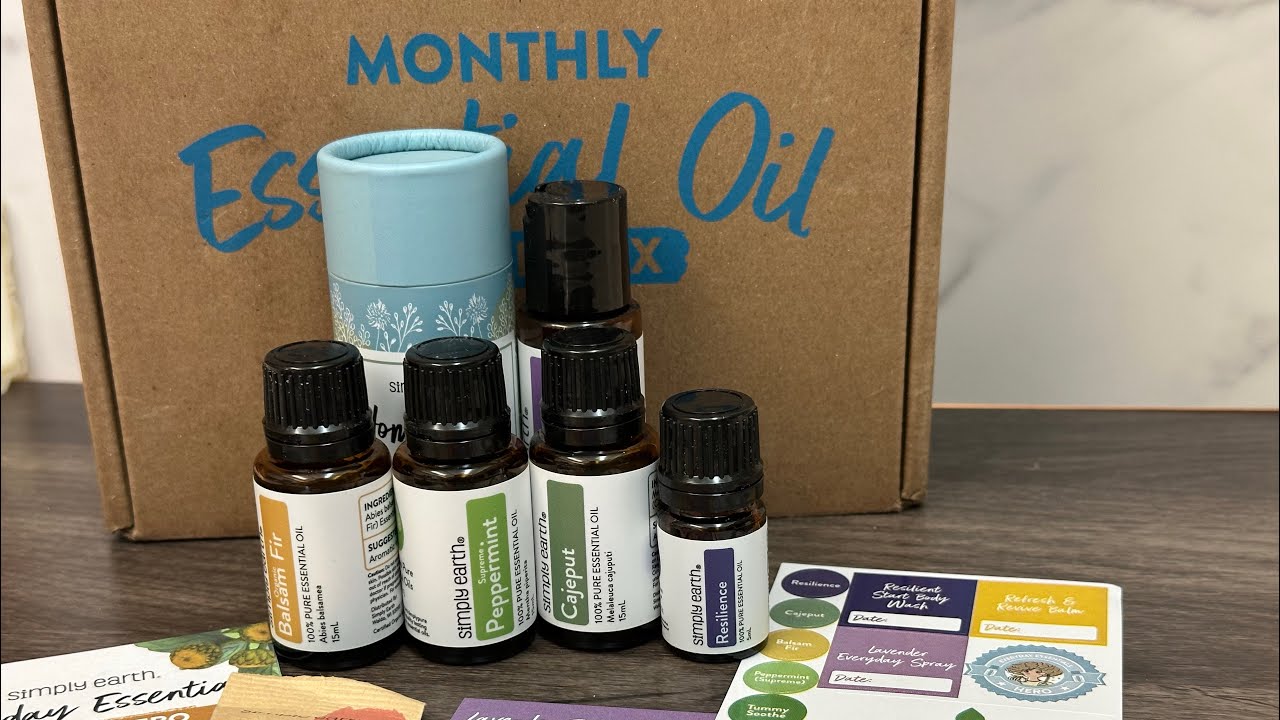 DIY Cleaning Wipes & Chest Balm with Essential Oils | Simply Earth September 2025 Box
