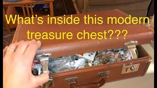$300 Garage Sale Treasure Chest! Amazing find! See description below!