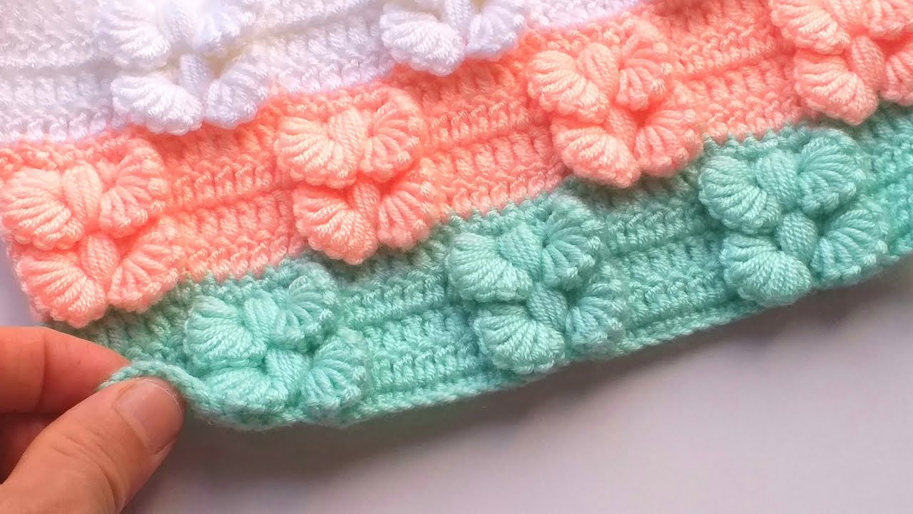 RENGÂRENK KELEBEKLİ BATTANİYE MODELİ/CROCHET BABY BLANKET