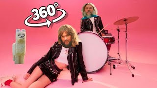 360º VR APT but it's Jack Black Minecraft Steve