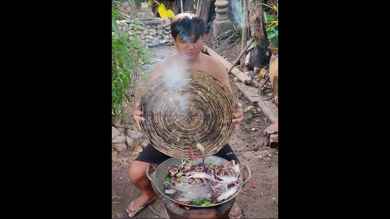 Can You Eat These? Catch and Cook Best Land Crabs