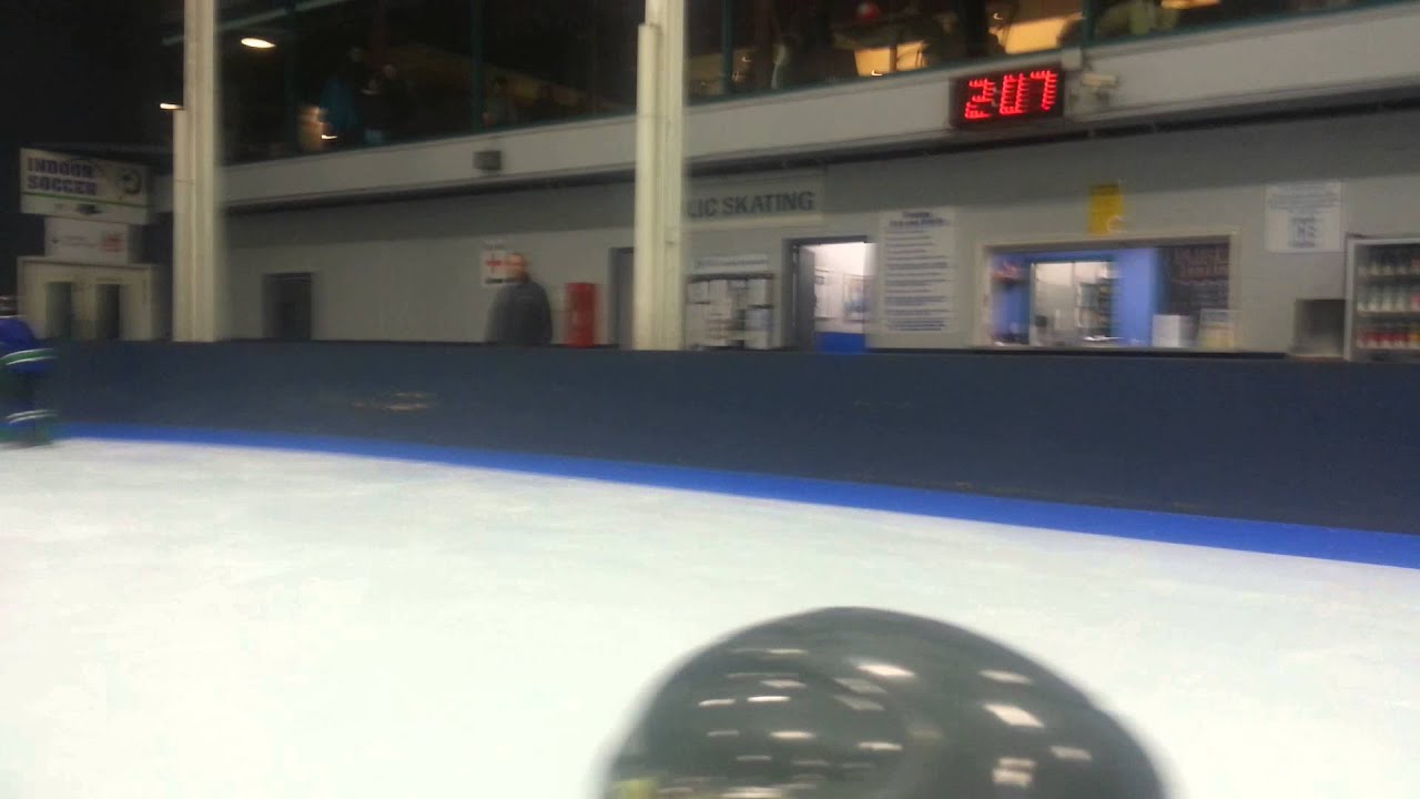 8 rinks Jacksons helmet can 2014