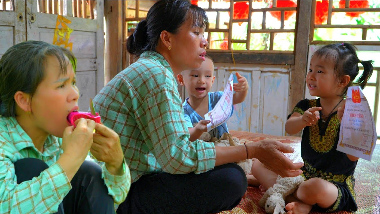 A Sweet Day: Harvesting Dragon Fruit and the Joy of Bun and Bin Getting Certificates