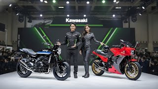 Download Lagu 2026 NEW KAWASAKI Z400RS \u0026 GPZ900RS INTRODUCED: A NIGHTMARE FOR HONDA AND YAMAHA!! MP3