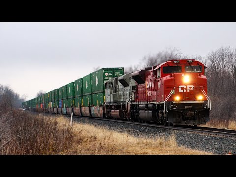 MILITARY UNIT! GOOD HORN! CP 143 On The Hamilton Sub MILITARY UNIT! GOOD HORN! CP 143 On The Hamilton Sub