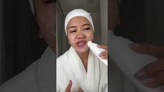 A facial cleanser with a built in scrub? Have you tried this? | Shaina Blind Filipina