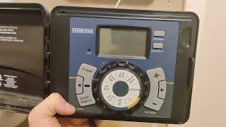 Rachio 16Zulw C 16 Zone Vs Orbit 27896 Easy Set Logic 6 Station Watering Systems Comparison