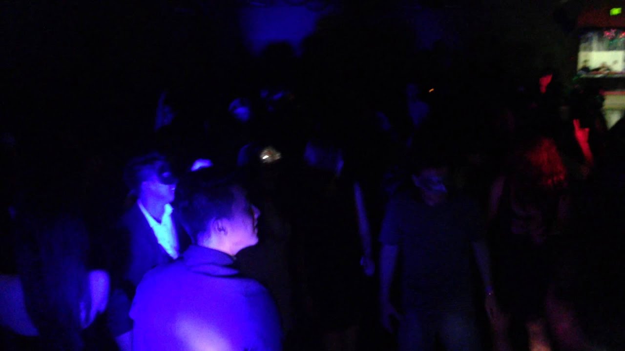 EDM DJ De Anza College Cupertino, Bay Area Party. Saratogadj.com 