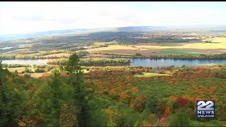 Fall foliage arriving earlier than planed in New England