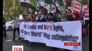 Сотні людей в усьому світі виступили проти агресивного наступу на сирійське місто Алеппо Сотні людей в усьому світі виступили проти агресивного наступу на сирійське місто Алеппо