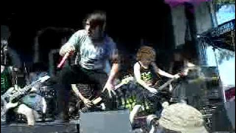 Attack Attack! Intro/Stick Stickly at Phoenix Warped Tour 09