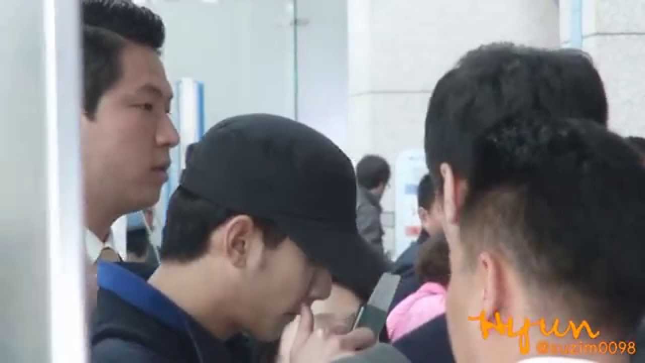 2014.4.18)  Incheon Airport   김수현 삼성행사 중국출국 ( by. hyun )