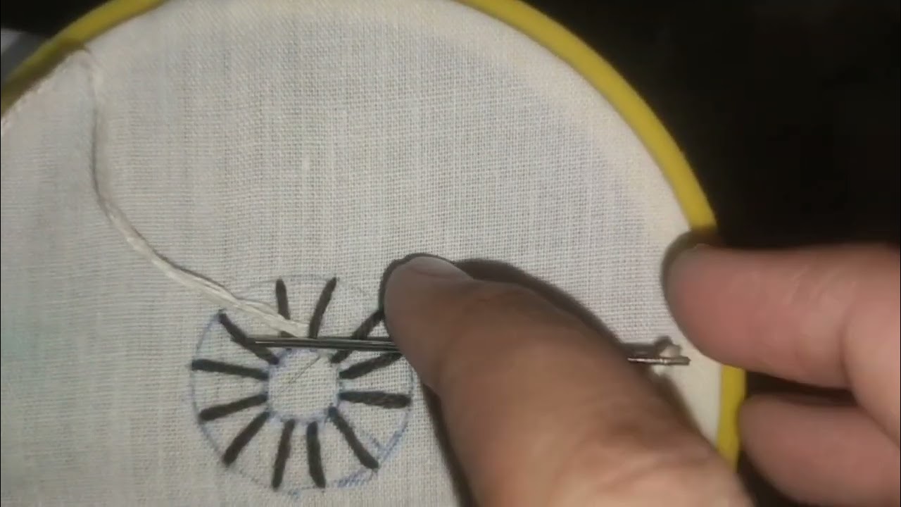 Hand embroidery design 🤩 // embroidery design // #embroidery #viral #viralvideo 