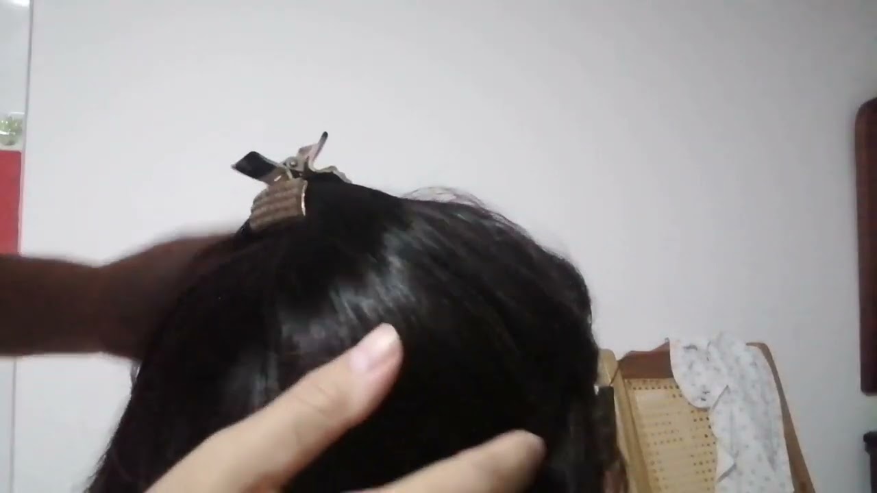 ASMR te saco piojos/mucho sonido de boca