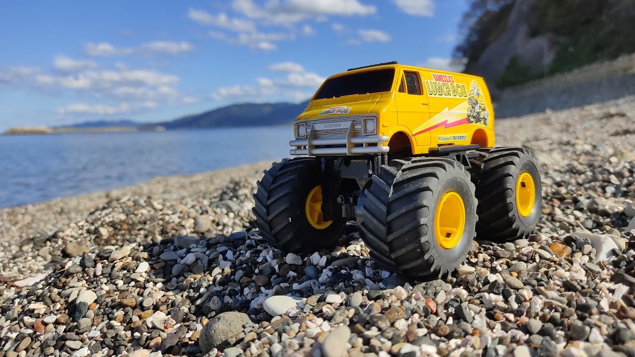 タミヤ　ランチボックス　RC ミニ四駆 TAMIYA MINI 4WD LUNCH BOX Jr. XLARGE EDITION – JUN WATANABE
